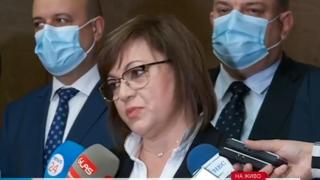 Нинова заплете загадката на кого Радев ще даде трети мандат, ако вторите не пожелаят подкрепа от БСП