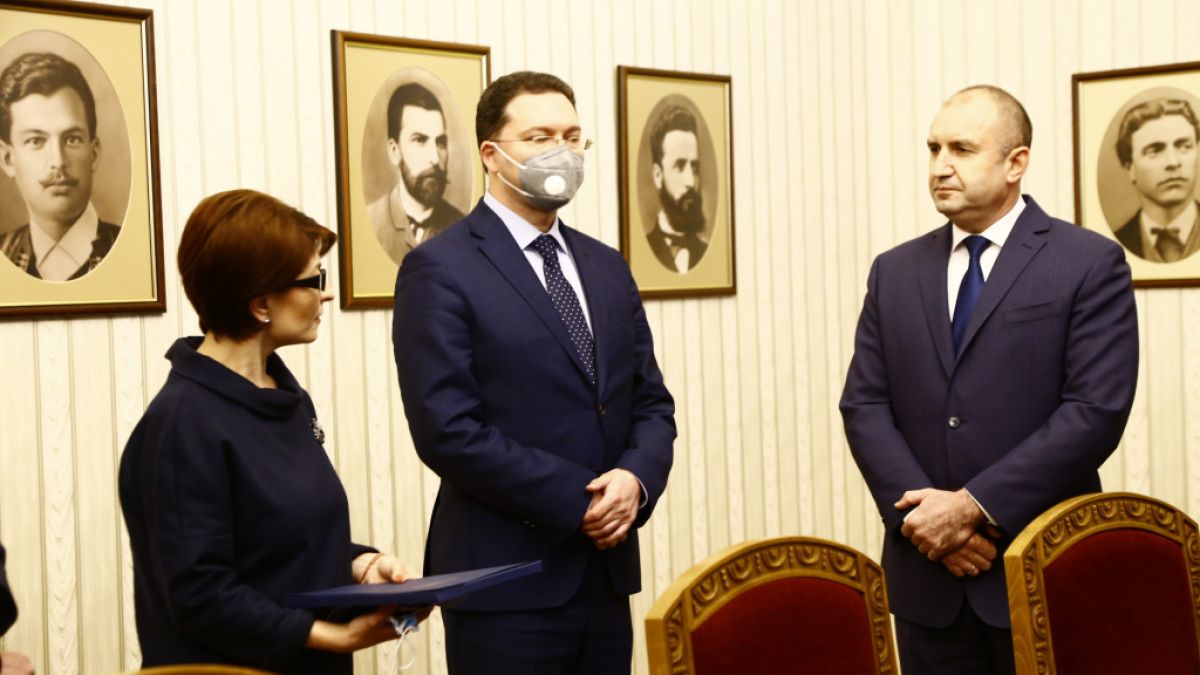 Митов обяви 2 партии, от които ще търси подкрепа за кабинета, и отряза други две ВИДЕО