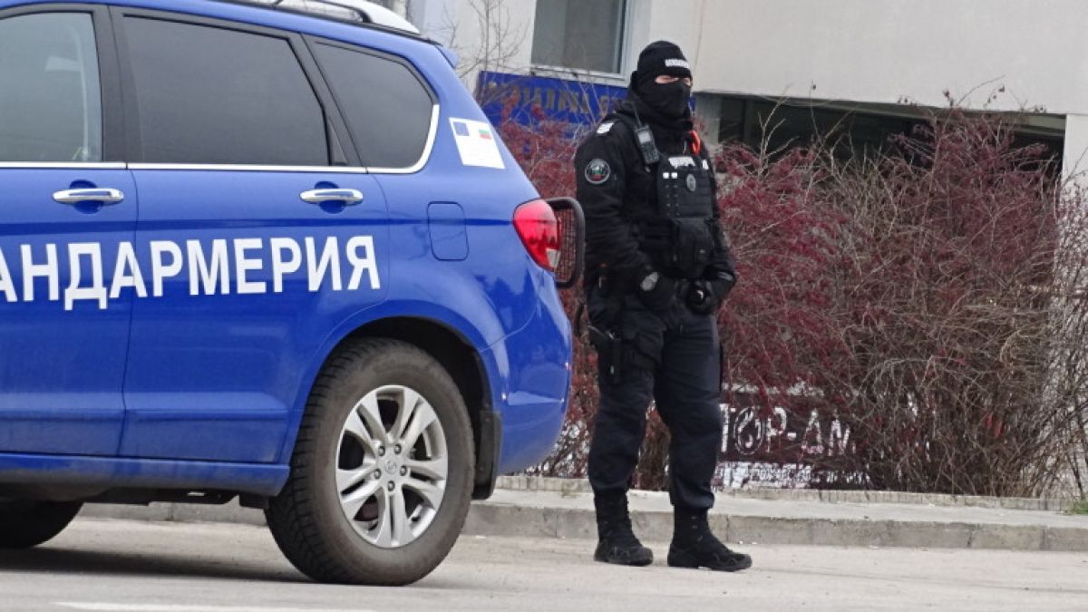 Въоръжените бандити задигнали колосална сума от инкасото край Перник