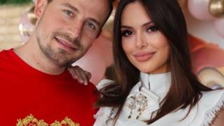 Кукленско парти и пищна погача за внучката на Доган СНИМКИ