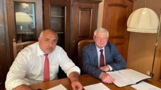 Правителството в оставка с извънредно решение за всички пенсии през май