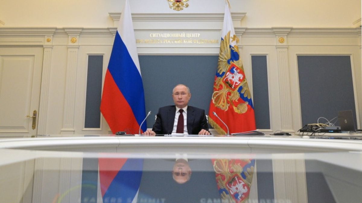 "Зюддойче цайтунг": Путин още е загадка за Запада, който няма противодействие срещу него