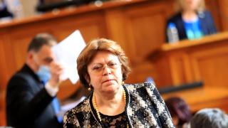 Дончева обърна палачинката за хората на Слави: Не стават за министри