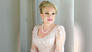 Искра Радева на 70: Духът крепи човека млад и жизнен