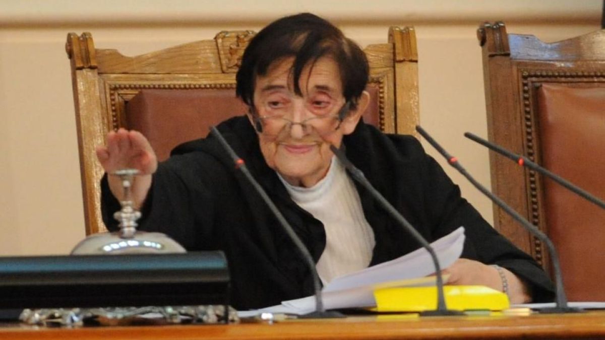 Мика Зайкова заплаши Борисов: Ако си мисли, че ще се върне на бял кон, като срути държавата...