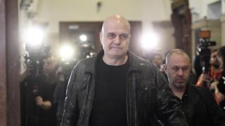 Политолози убеждават ДБ и Мая да не подкрепят кабинет на Слави, защото...