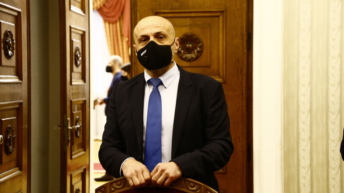 Дончев с последни новини какво ще прави ГЕРБ след оттеглянето на Пламен Николов