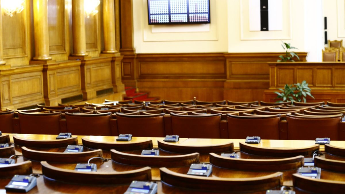 ПП извъртя номер на ГЕРБ преди старта на парламента 