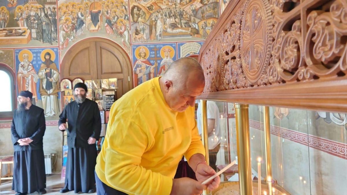 Ето какво направи и каза Борисов минути след решението на БСП за мандата СНИМКИ
