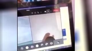 Хванаха бургаска ученичка да прави секс по време на онлайн обучение СНИМКИ 18+