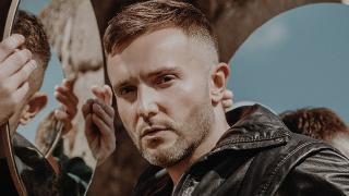 Представителят на Скопие на "Евровизия": Гей съм! ВИДЕО