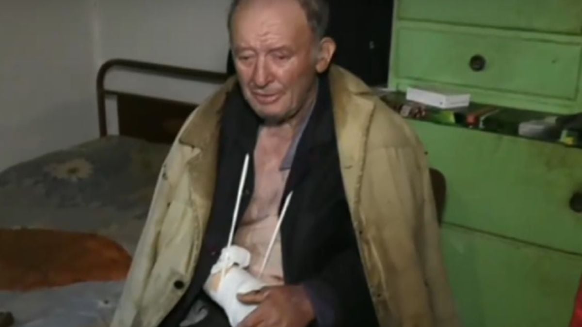 След бруталното зверство: Пребитият 80-годишен дядо Иван с потресаващ разказ