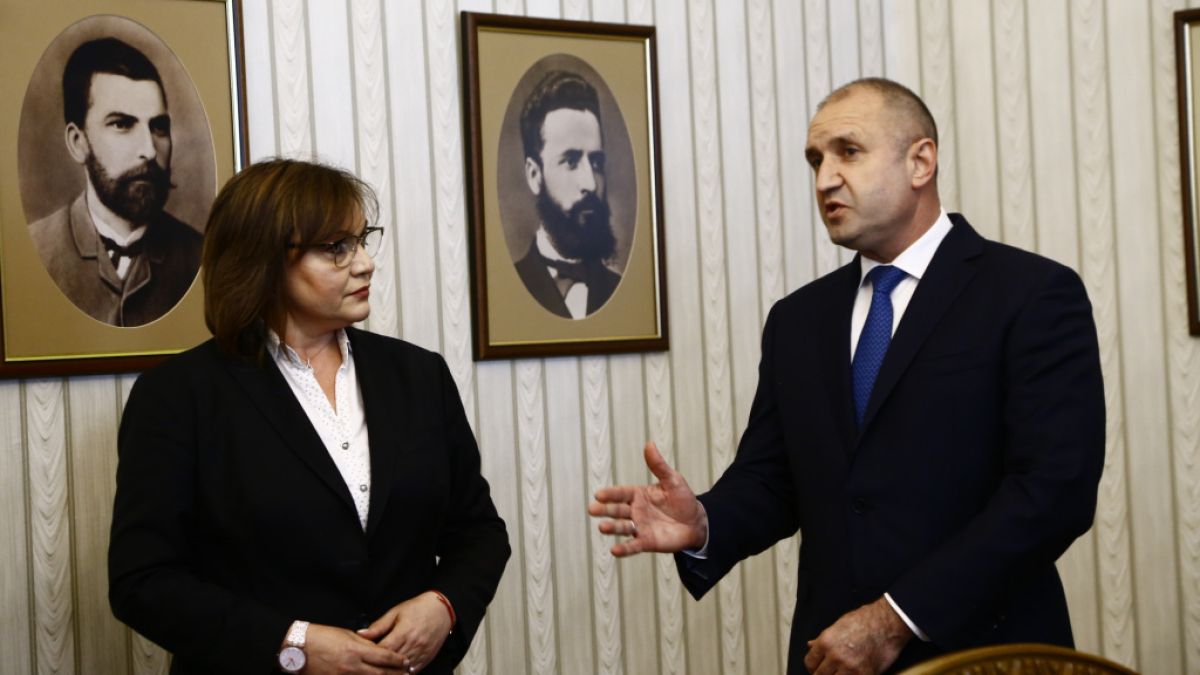 Нинова каза дала ли е министри за служебния кабинет на Радев