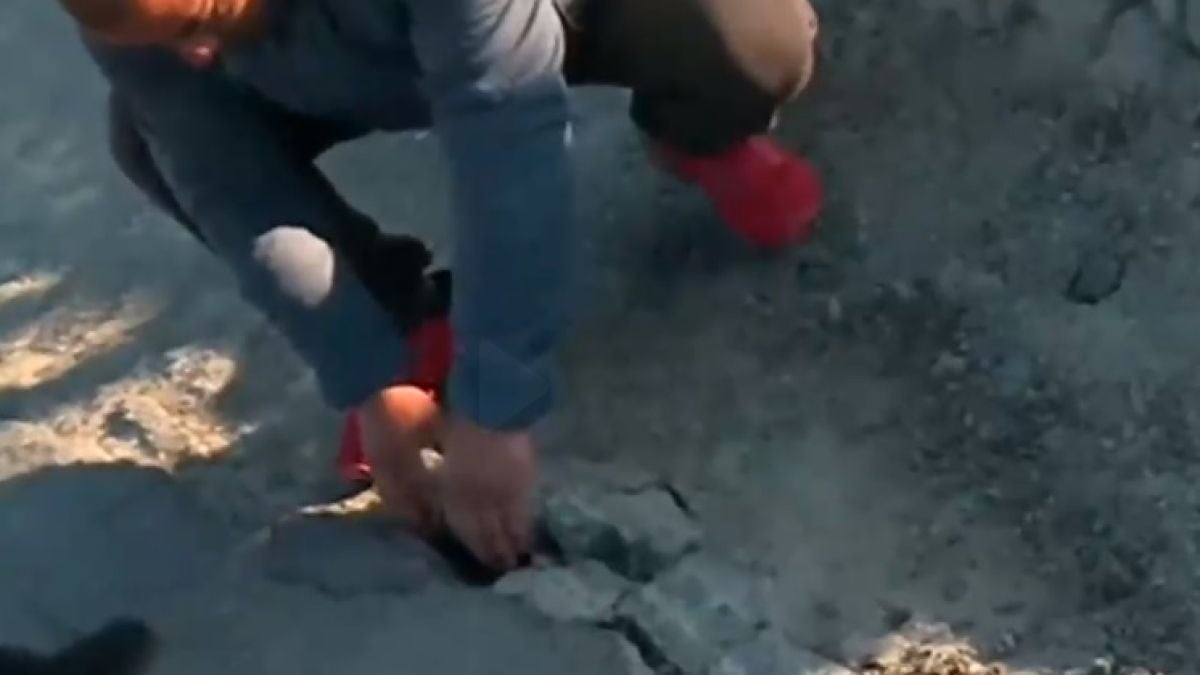 В пернишко село недоволстват заради лош път ВИДЕО