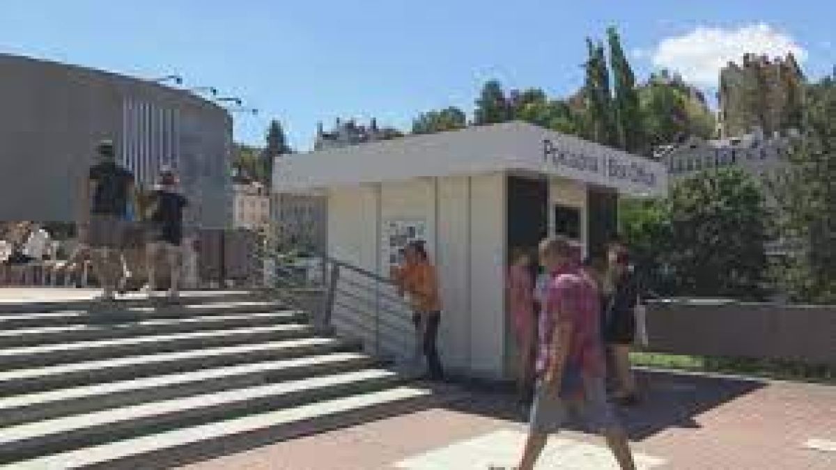 Облекчават ограниченията в Чехия, отварят училищата и детските градини