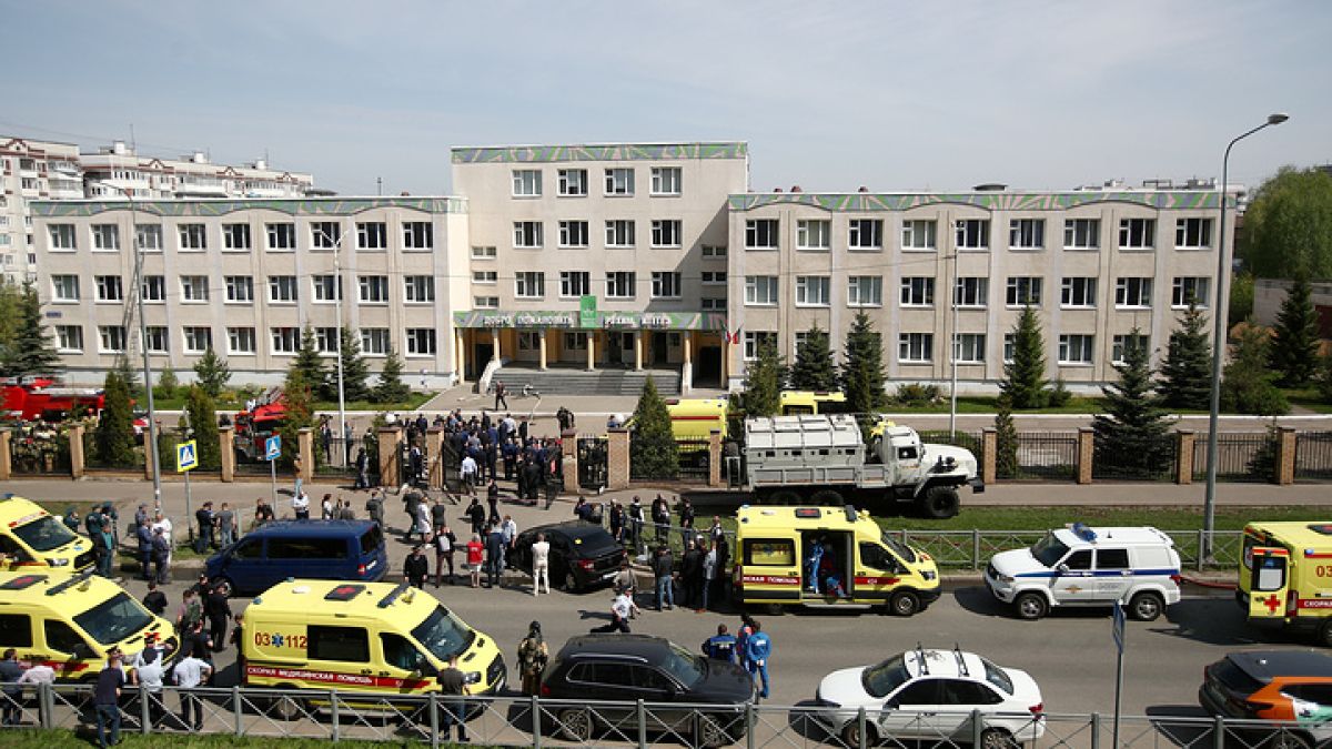 Трагедията е огромна! Шест деца берат душа след терора в Казан