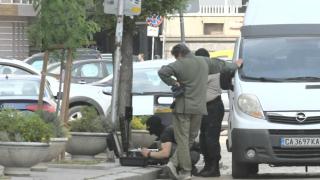 Извънредна ситуация пред БНБ, отцепиха района заради... СНИМКИ 