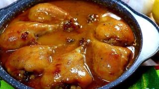 Вкусотия: Пилешки бутчета в медено-лимонена марината - пръстите да си оближеш
