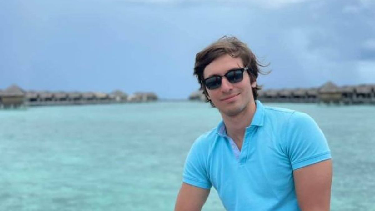 Адвокатът от Лондон, сочен за премиер на Слави, шокира със СНИМКА