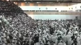 Появи се ВИДЕО от фаталното рухване на трибуната в израелската синагога