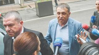 Разкрита е причината за цирковете и клеветите на Илчовски в комисията "Манолова"