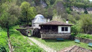 Чудно място в България лекува страшни болести и сбъдва желания