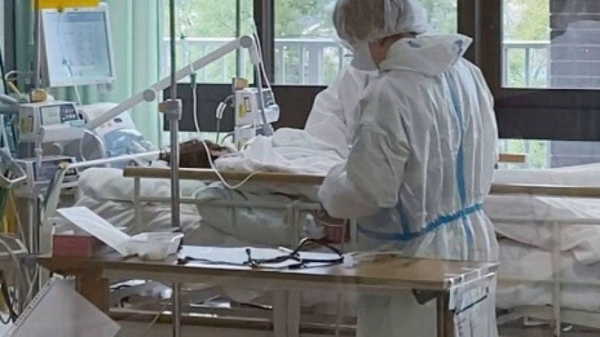 Ситуацията с COVID-19 у нас продължава да се подобрява
