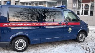 Депутат призна за секс с ученичка, снимана в порно от жена му