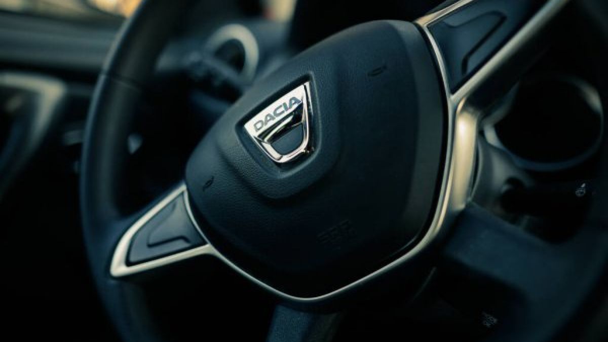 Dacia Bigster открадна дизайна на Нива-та СНИМКИ