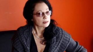 Анна Заркова: Атанасов хвърли умряла катерица на покрива на правителството