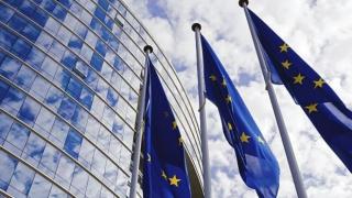 ЕС с тежък удар по Беларус след екшъна със самолета 