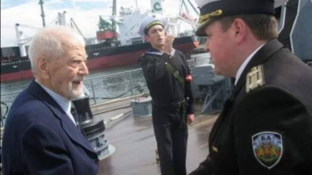 Почина адмирал Добрев, един от строителите на Българските военноморски сили