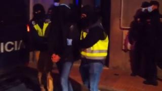 Закопчаха свиреп килър, издирван за повече от 100 убийства