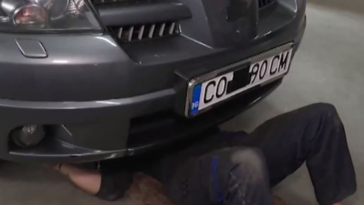 Наш автоексперт показа как да спасим от кражба катализатора на колата ВИДЕО