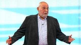 Юлий Москов към Радев: Събуй си зелените чорапи, бе човек!