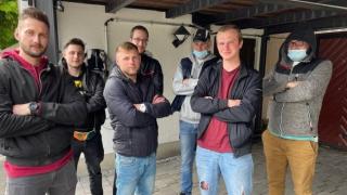 Младежи отидоха на гурбет в Германия и изживяха ужас, виждан само по филмите
