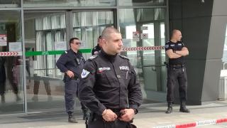 Извънредно в БЛИЦ! Масова евакуация на летище София, ето какво се случва!