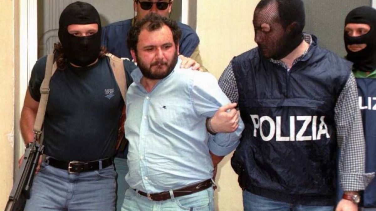 Един от най-жестоките италиански мафиоти излезе на свобода СНИМКИ