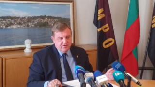 Каракачанов към служебния кабинет: Приятно ровене ВИДЕО