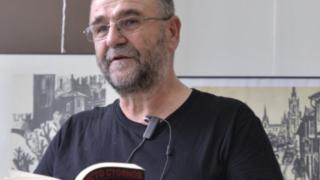Христо Стоянов доказа с две думи лъжата на Хаджигенов за човека с каскета  
