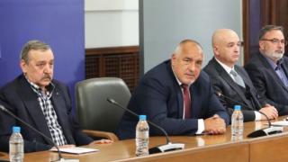 Борисов със сензационен ход след пенсионирането на проф. Кантарджиев!