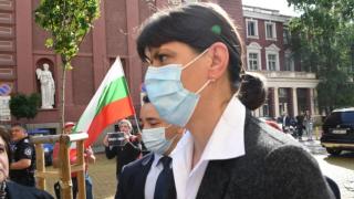 Кьовеши пристигна в България