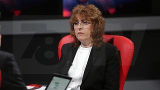 Активистка от ИТН коментира тайствените думи на Слави за "другата институция" 