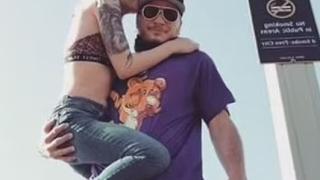 Порнозвезда умря мистериозно скоро след като взриви мрежата с тази СНИМКА 18+