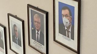 Проф. Костадин Ангелов ще остане в историята на МЗ с тази СНИМКА 