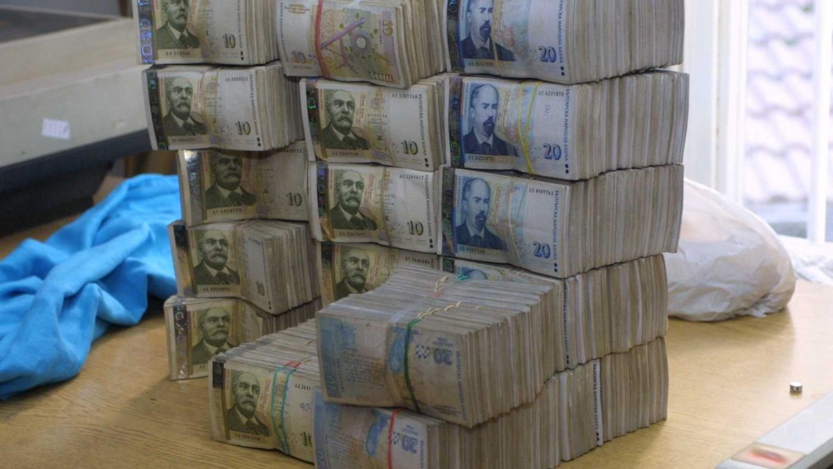 Дълговете на държавата към бизнеса нагоре с 31%