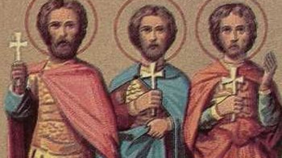 Красиви имена черпят за трима светии