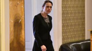 Митева наточи голяма секира за депутатите: Това не е редно!