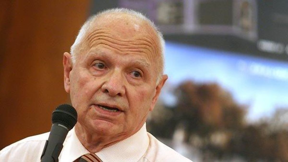 Арх. Христо Генчев: Изборите могат да родят политическо чудовище!