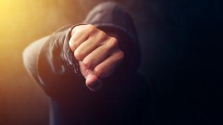 17-годишен преби момче на 13 в Русе